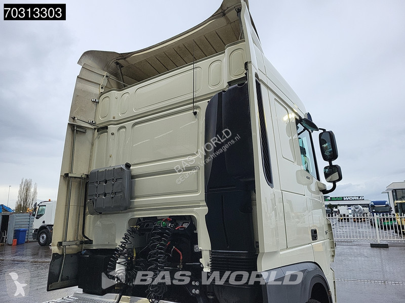 Trekker DAF XF  4X2 SC Mega 2xTanks
