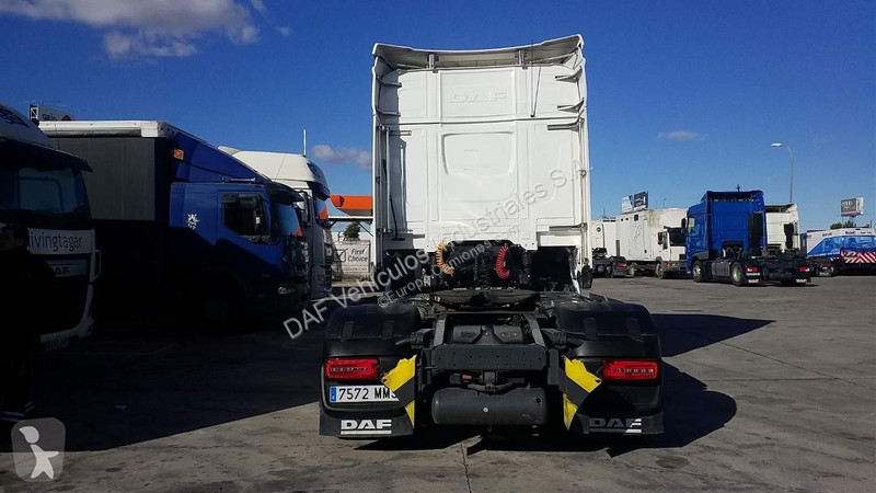 Tratores DAF XG  FT 4X2