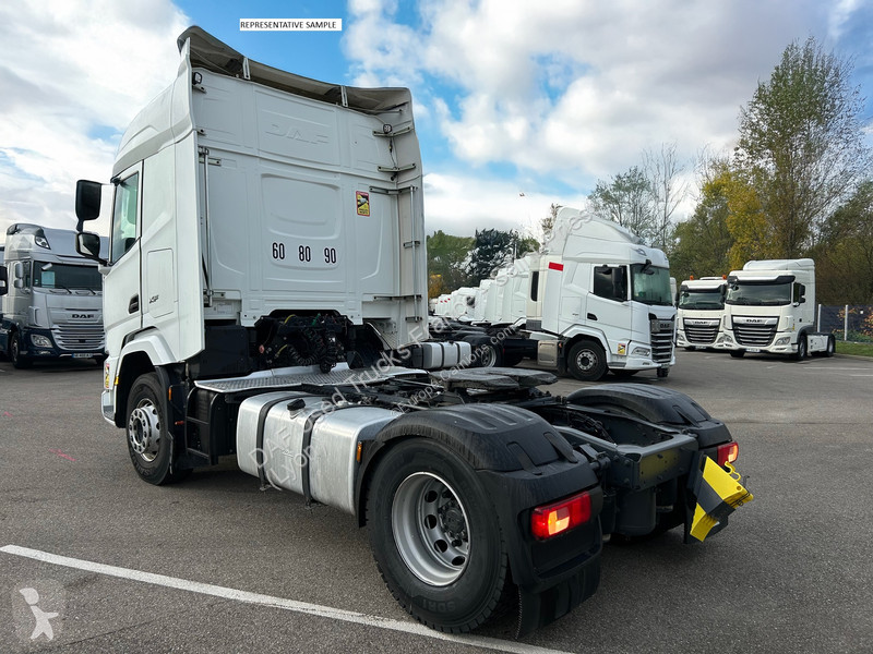 جرار DAF XFn  FT 4X2