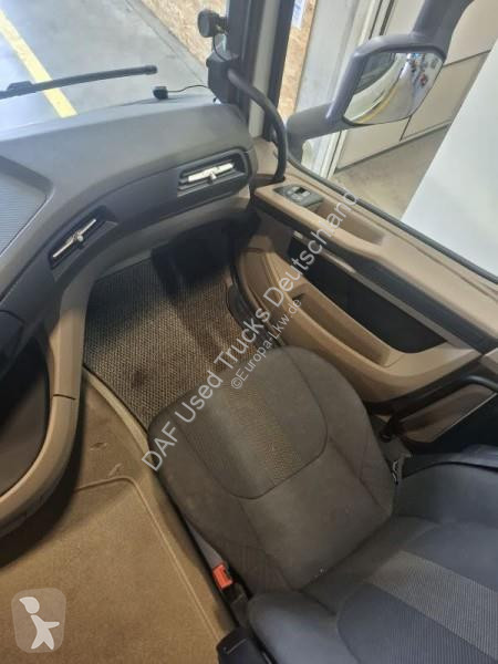 Trekker DAF XG  FT 4X2