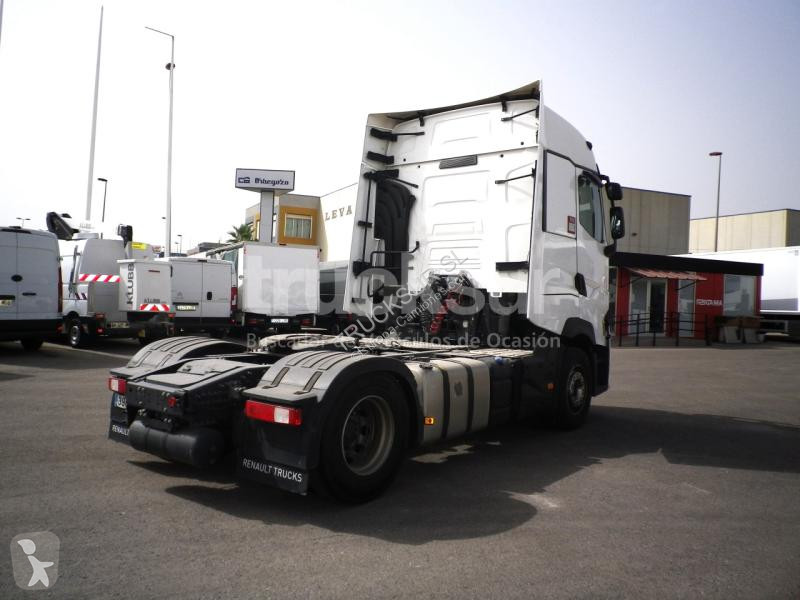 جرار Renault  T520 HIGH SLEEPER CAB EVO