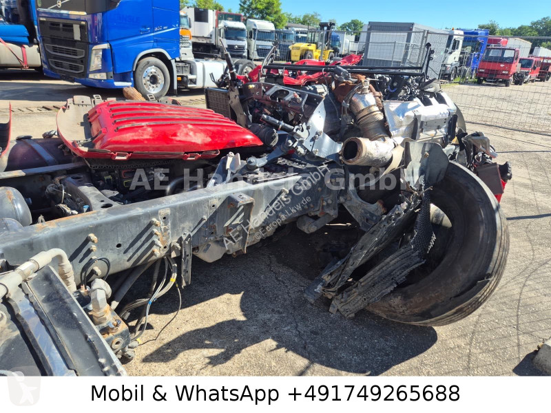 جرار Scania S590 Highine...