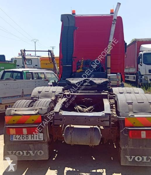 جرار Volvo