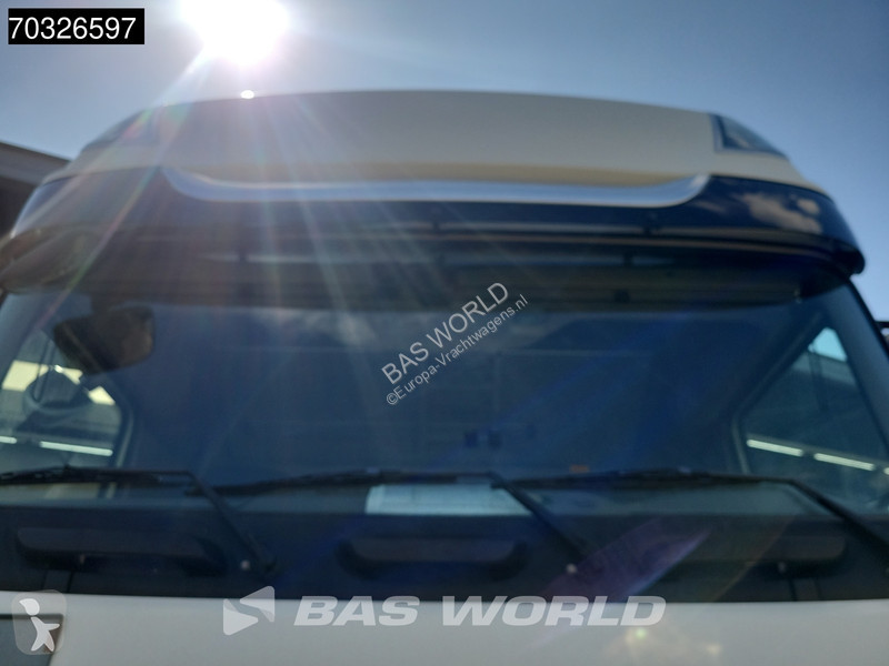 جرار DAF XF  XF 4X2 SSC Mega 2xTanks Standklima...