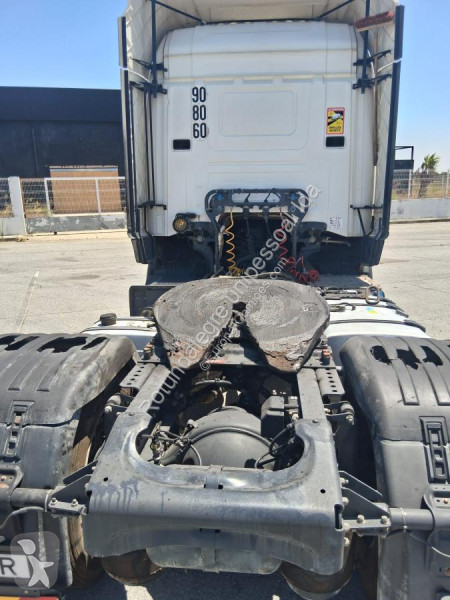 جرار Scania RETARDER + KIT BASCULANTE R