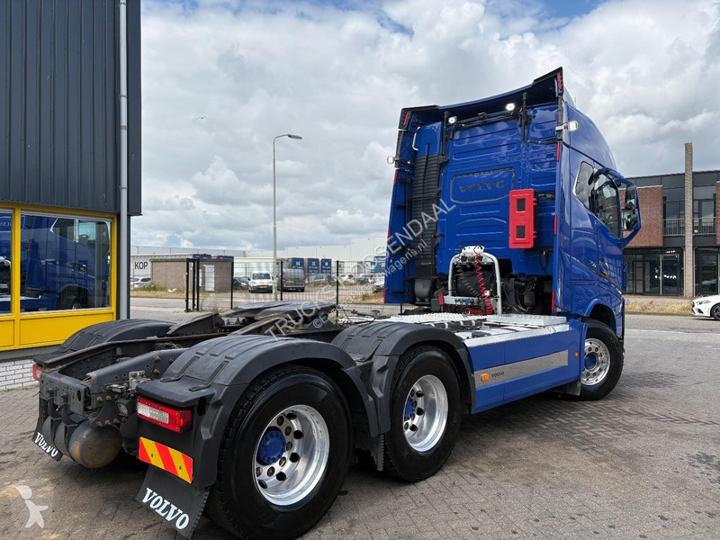 Traktor Volvo 16750 + 6X4 + PTO + LIFT AXLE +...