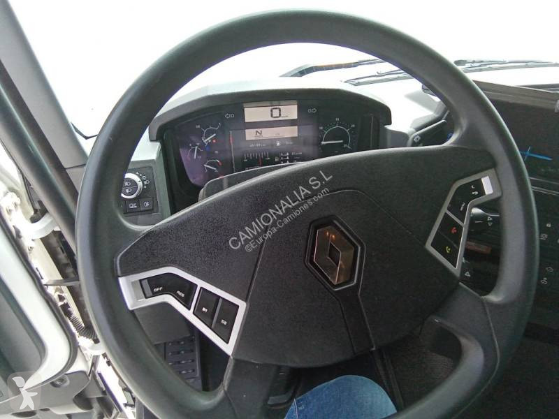 جرار Renault