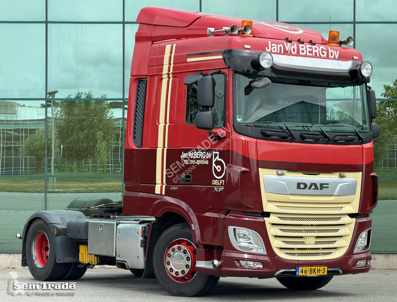 Trekker DAF 430 FT MX13 SPACE CAB PARK AIRCO...