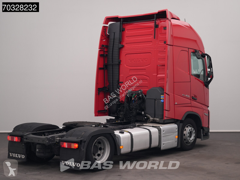 Trekker Volvo FH 460 4X2 Mega XL 2x Tanks Navi ACC