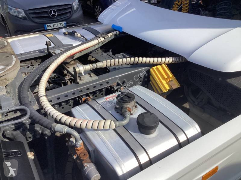 جرار Mercedes