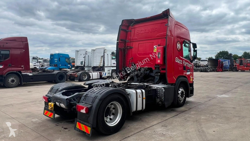 جرار Scania