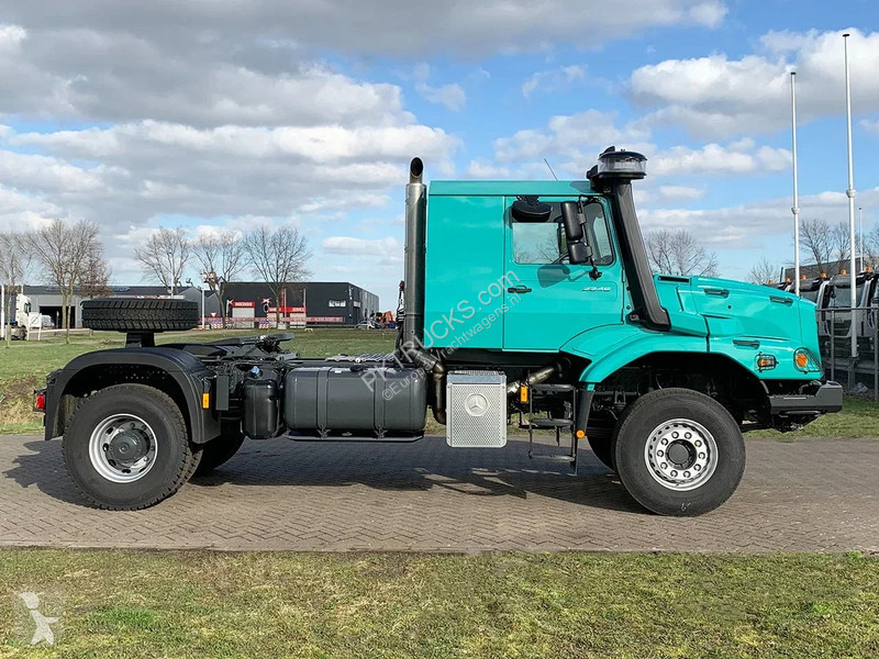 Ciągnik siodłowy Mercedes 2045-S Tractor Head