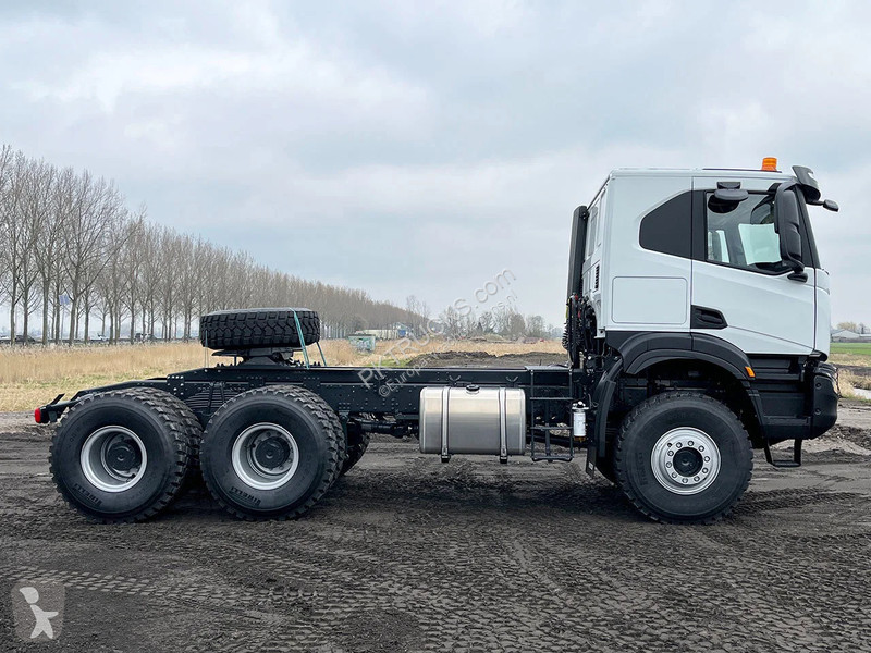 جرار Iveco T-Way AT720T47WTH Tractor Head (9...