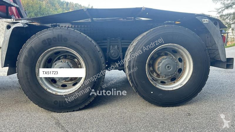 جرار Mercedes 3351