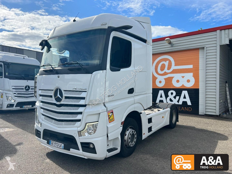 جرار Mercedes ACTROS 1845