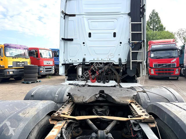 جرار Mercedes 2545 LS STREAMSPACE 6x2...