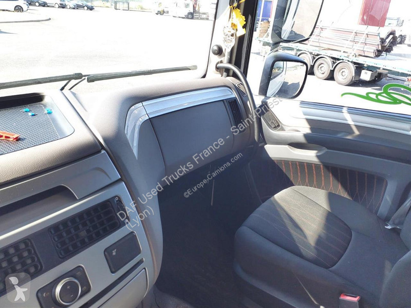 Tracteur DAF 530 FT 4X2