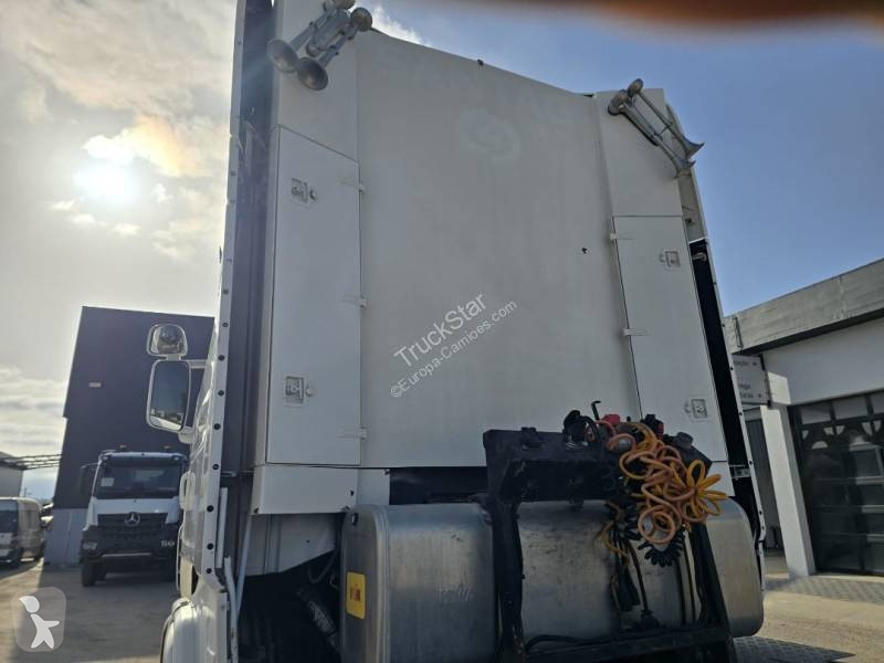 جرار Scania