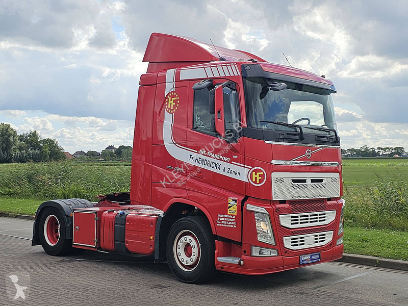 جرار Volvo 420 LNG GAS