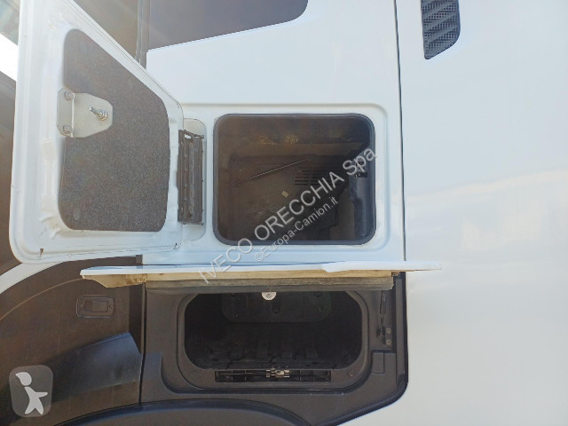 جرار Iveco X-WAY AS440X49T/P