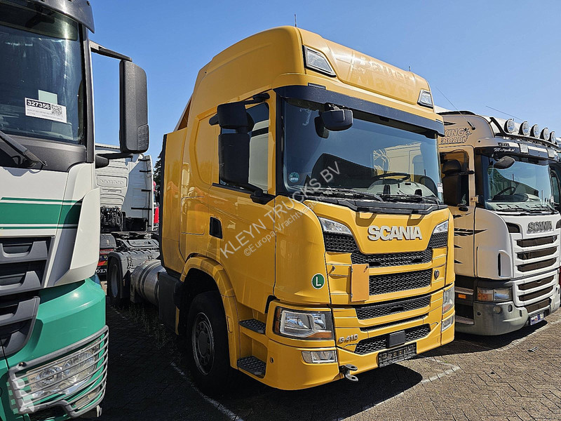 Scania 410 tractor unit