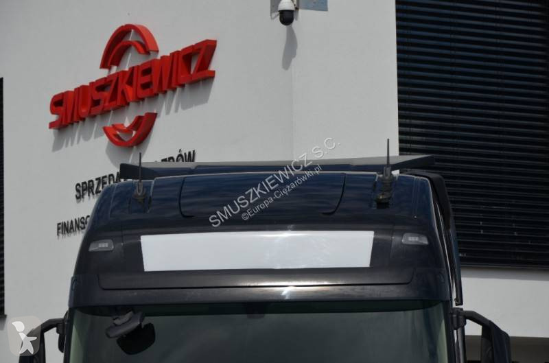 Тягач Volvo