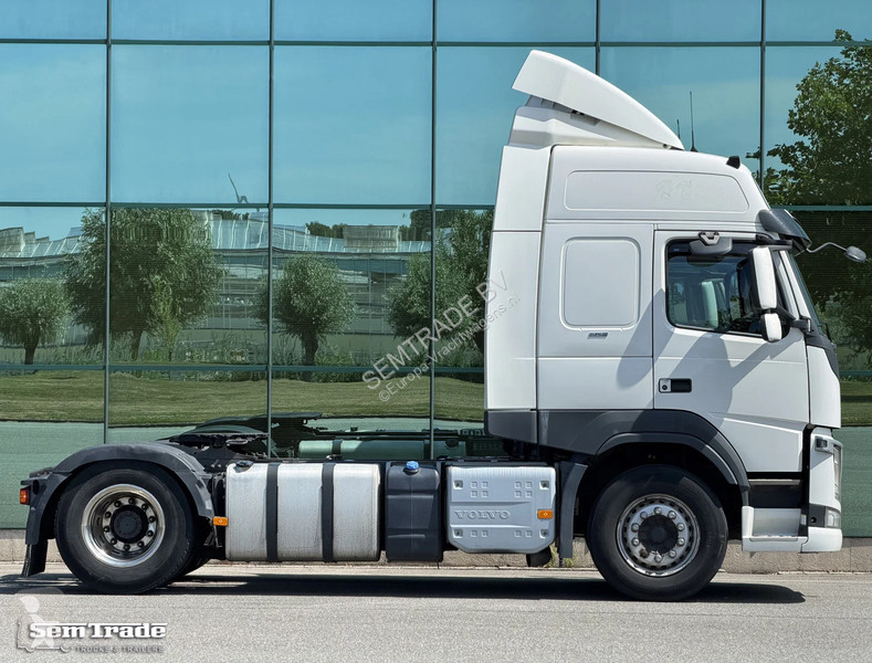 جرار Volvo FM 370 EURO 6 SPOILERS SMART TACHO...