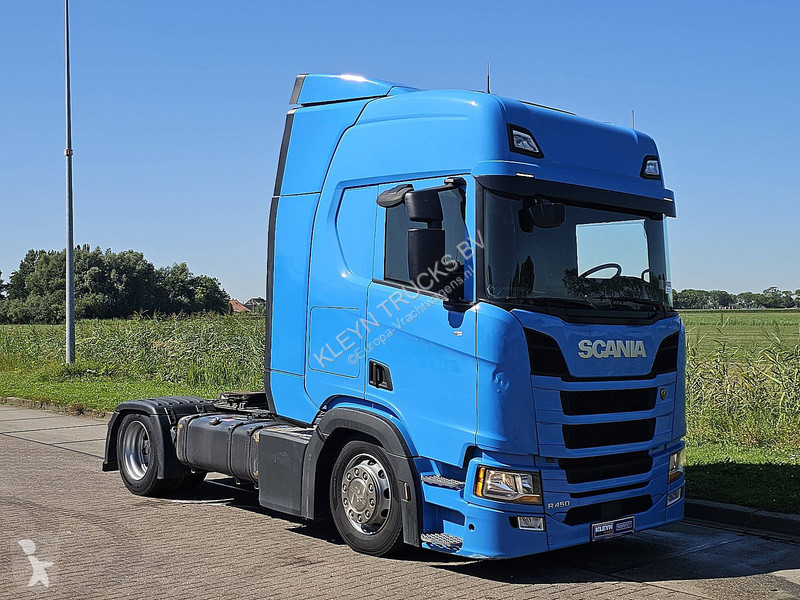 Cabeza tractora Scania spoilers