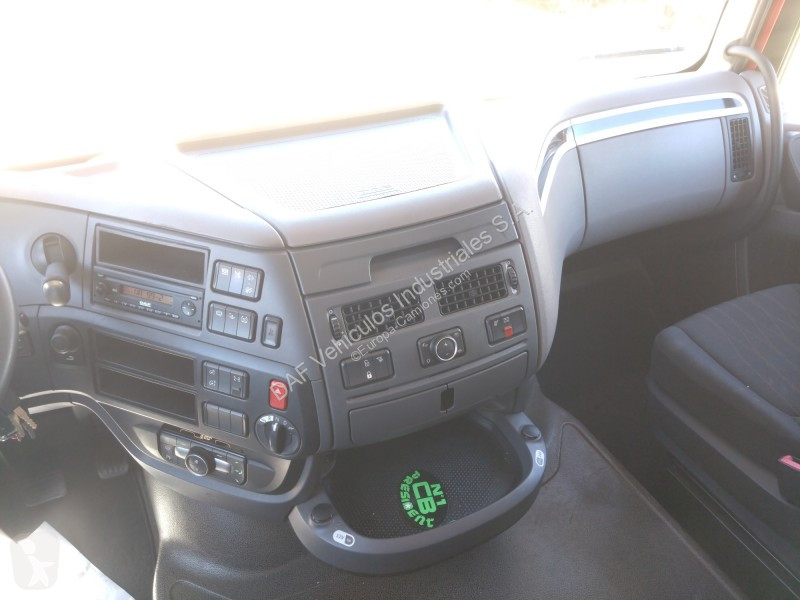 Tratores DAF XF  FT 4X2