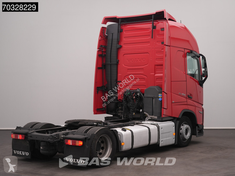 جرار Volvo FH 460 4X2 XL Mega 2x Tanks ACC TÜV