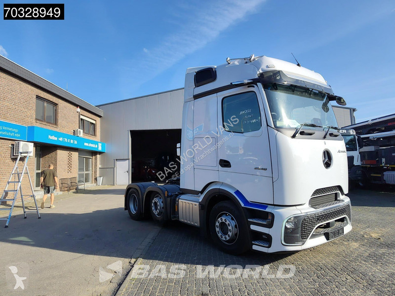 Traktor Mercedes L 2548 4X2 RHD Roofdamage!...