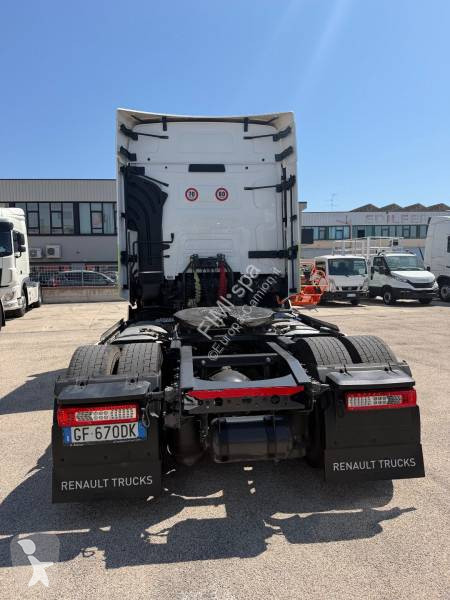 جرار Renault