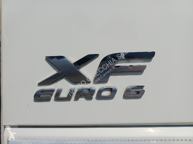 جرار DAF XF460