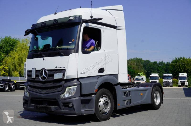 جرار Mercedes