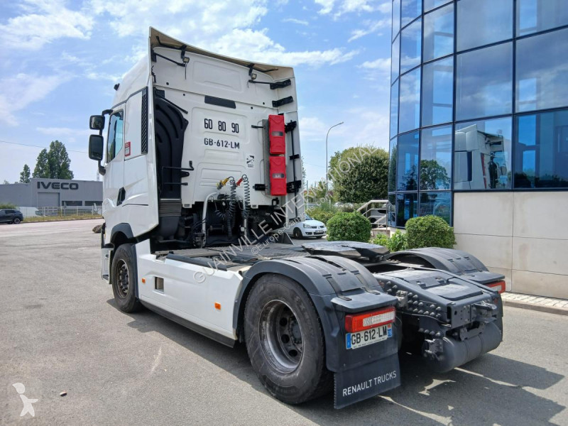 Tracteur Renault 520 Gamme T