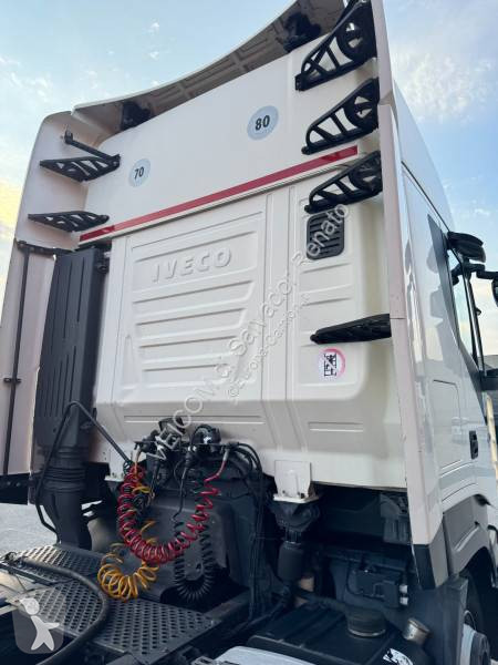 جرار Iveco