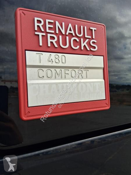 جرار Renault 480