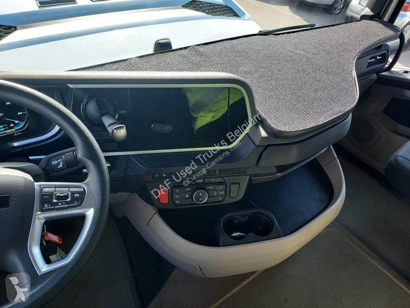 جرار DAF XG  FT 4X2