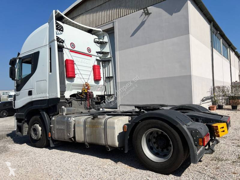 Iveco  tractor unit