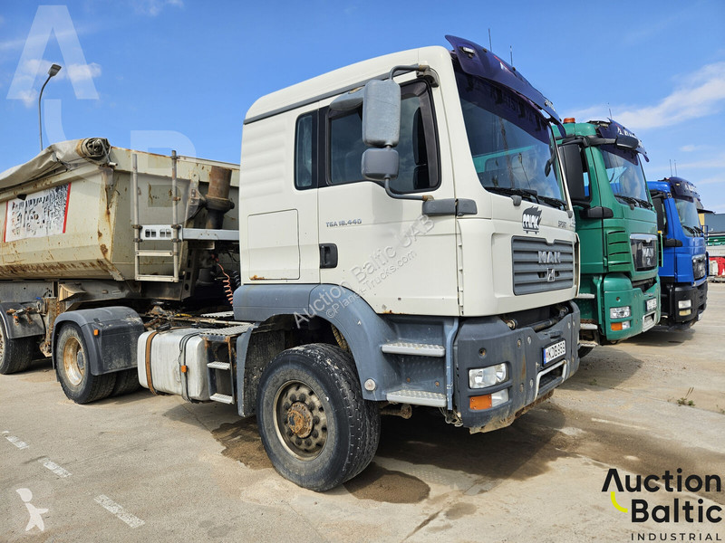 جرار MAN 18.440 4X4H BLS