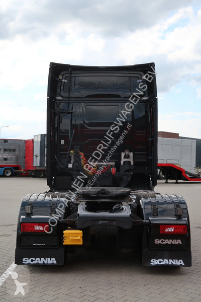 جرار Scania 580S V8 NS S580