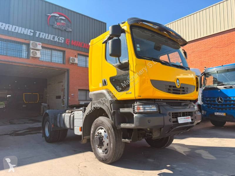 Trattore Stradale Renault