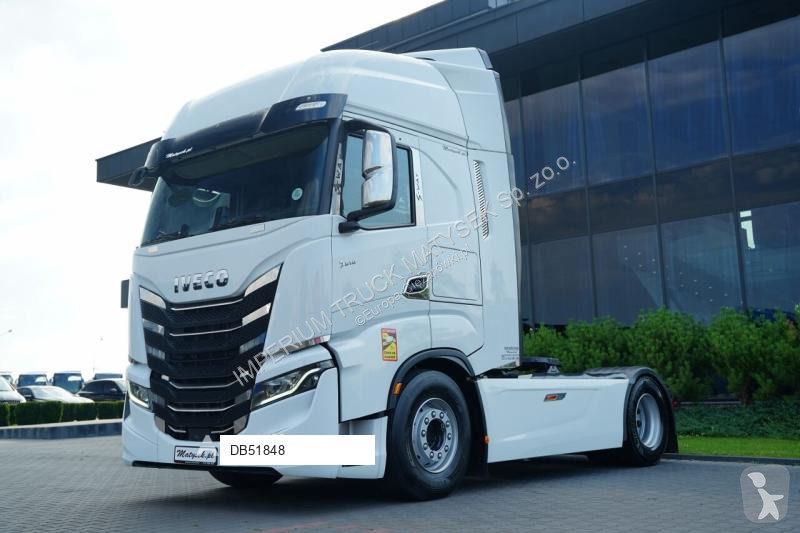 Влекач Iveco / 510