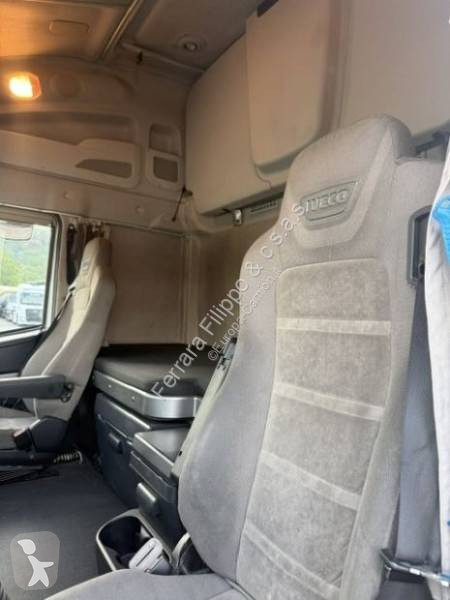 Iveco  tractor unit