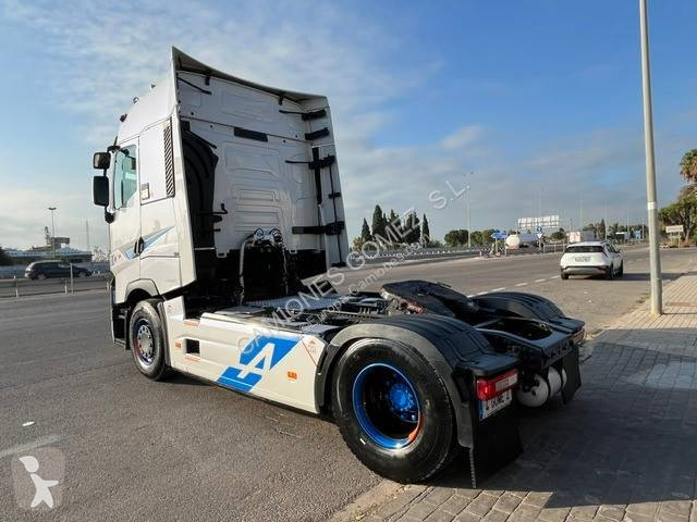 Cabeza tractora Renault