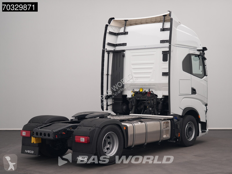 جرار Iveco S-Way 500 4X2 NEW! HPEB ACC 2x beds...