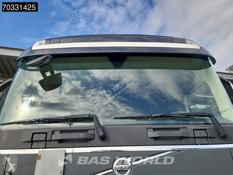 جرار Volvo 500 4X2 VEB+ 2xTanks I-ParkCool