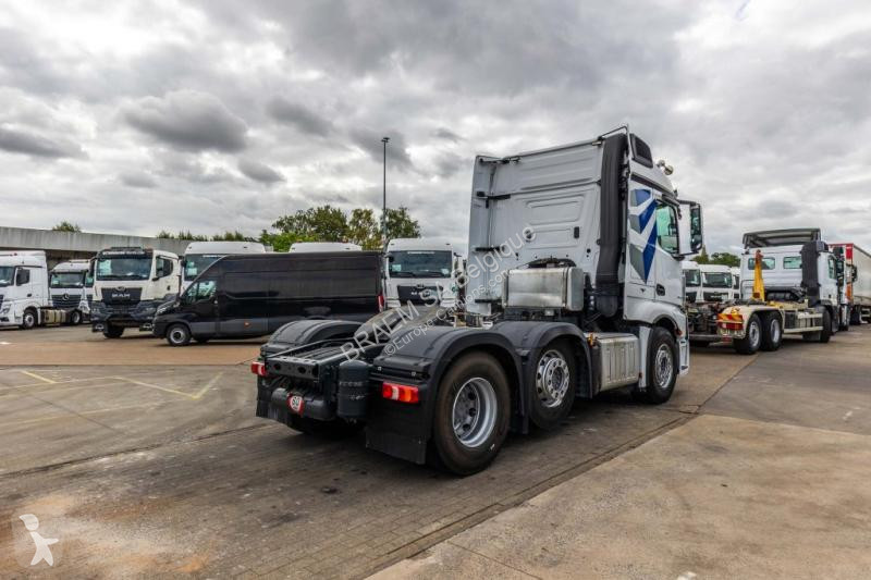 Cabeza tractora Mercedes 2646 LS + HYDR