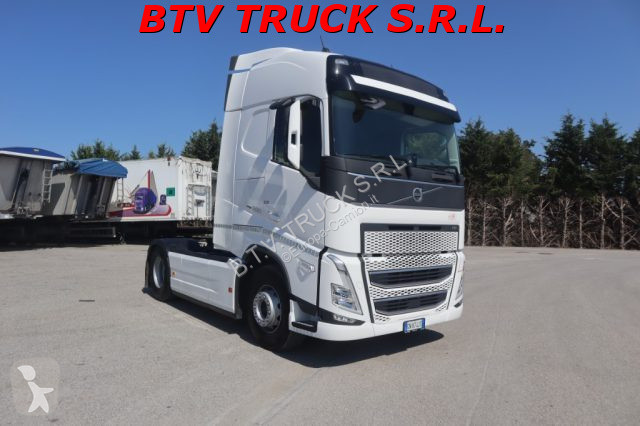 جرار Volvo FH