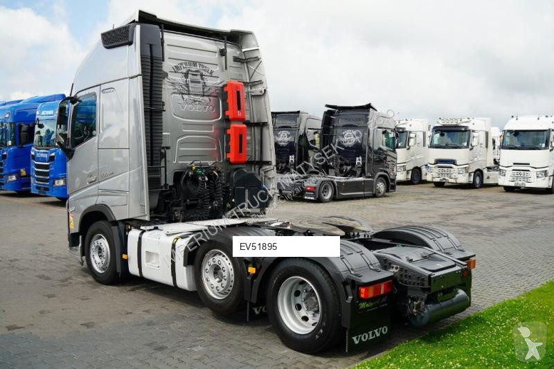 Влекач Volvo FH 500